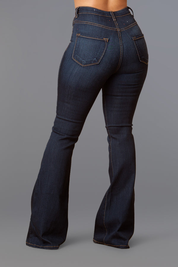 Dark Bell Bottom Jeans w/ Fray – Diverse Boutiques