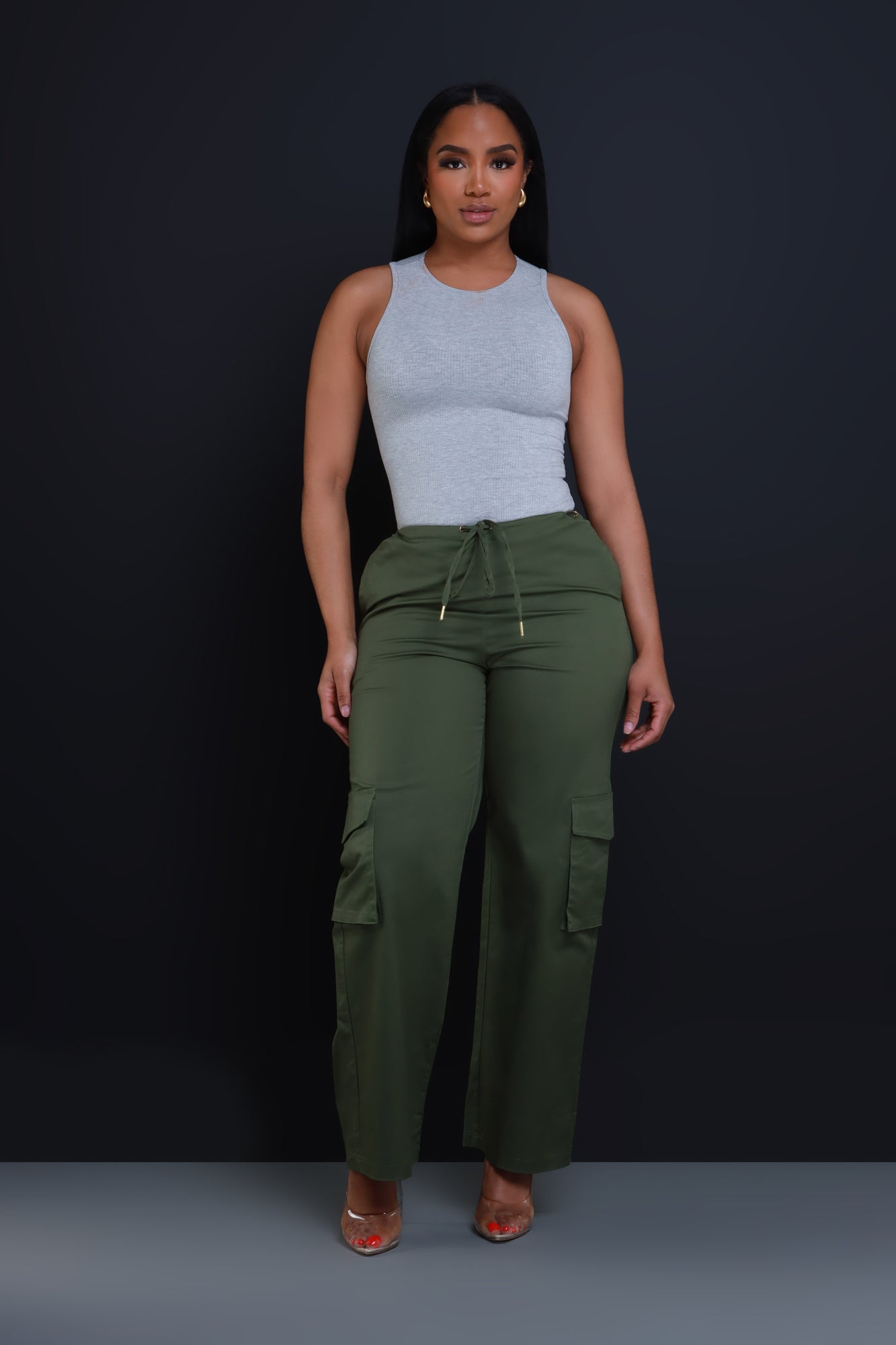 How to Wear Green Cargo Pants for Fall - Paisley & Sparrow