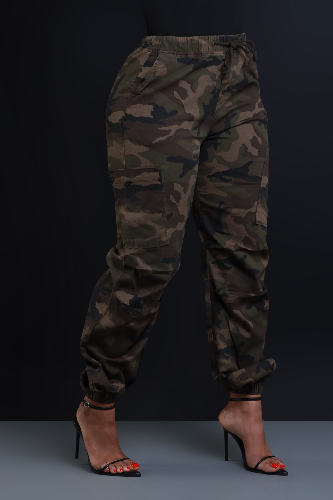 Close Ranks Camouflage Cargo Joggers - Olive