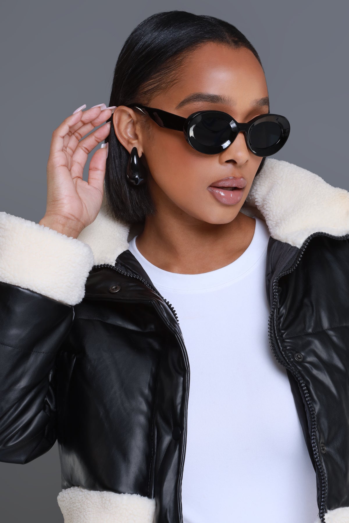 
              See You Out Retro Rounded Sunglasses - Black - Swank A Posh
            