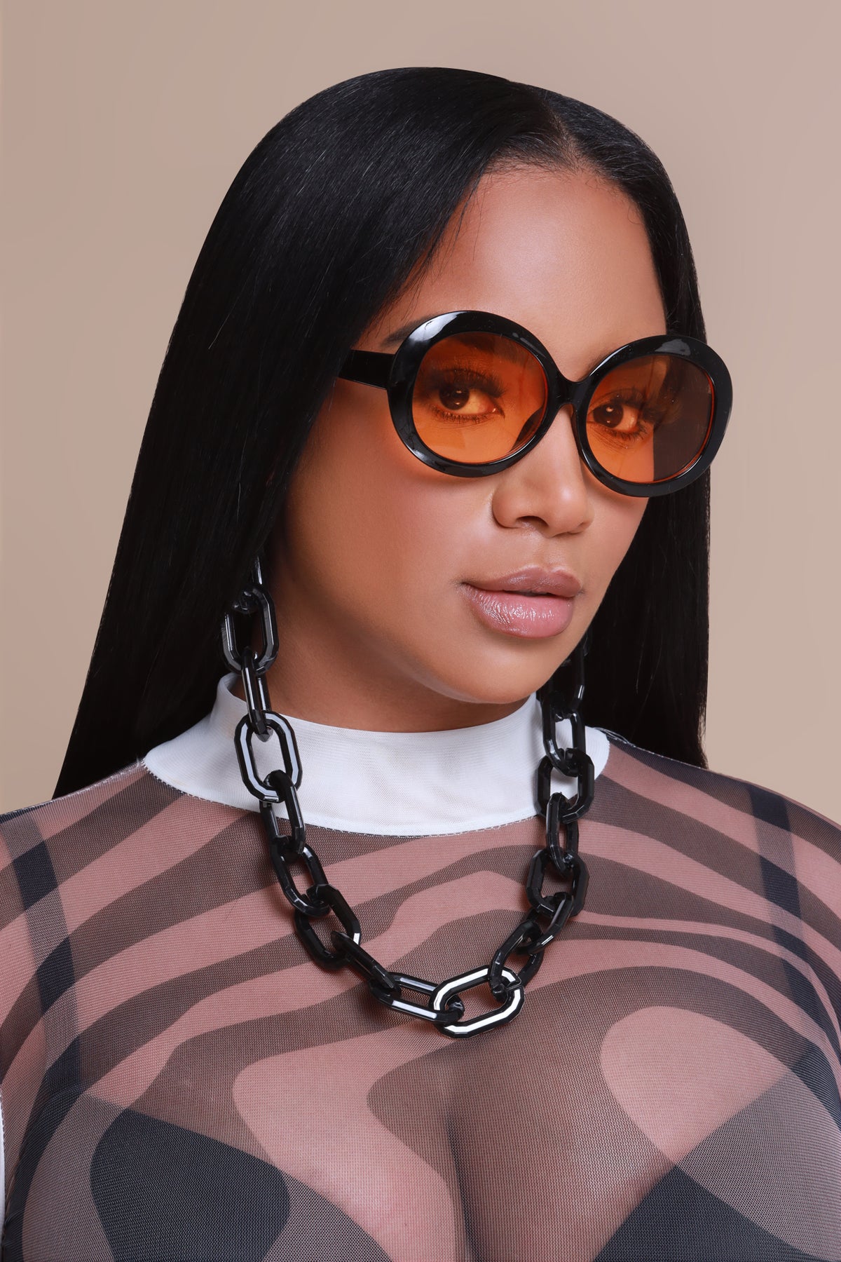 
              Sneaky Link Rounded Chainlink Sunglasses - Black/Copper - Swank A Posh
            