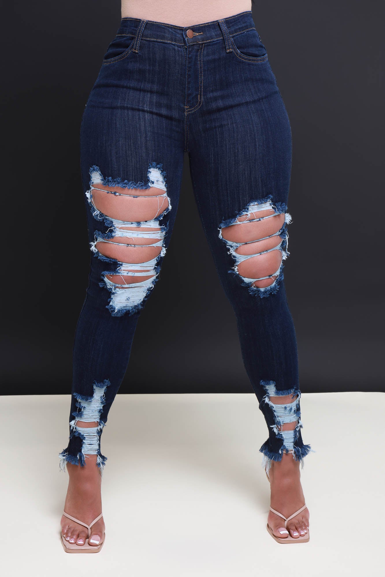 Fashion Nova distressed ripped high rise jeans 2x plus size NWT