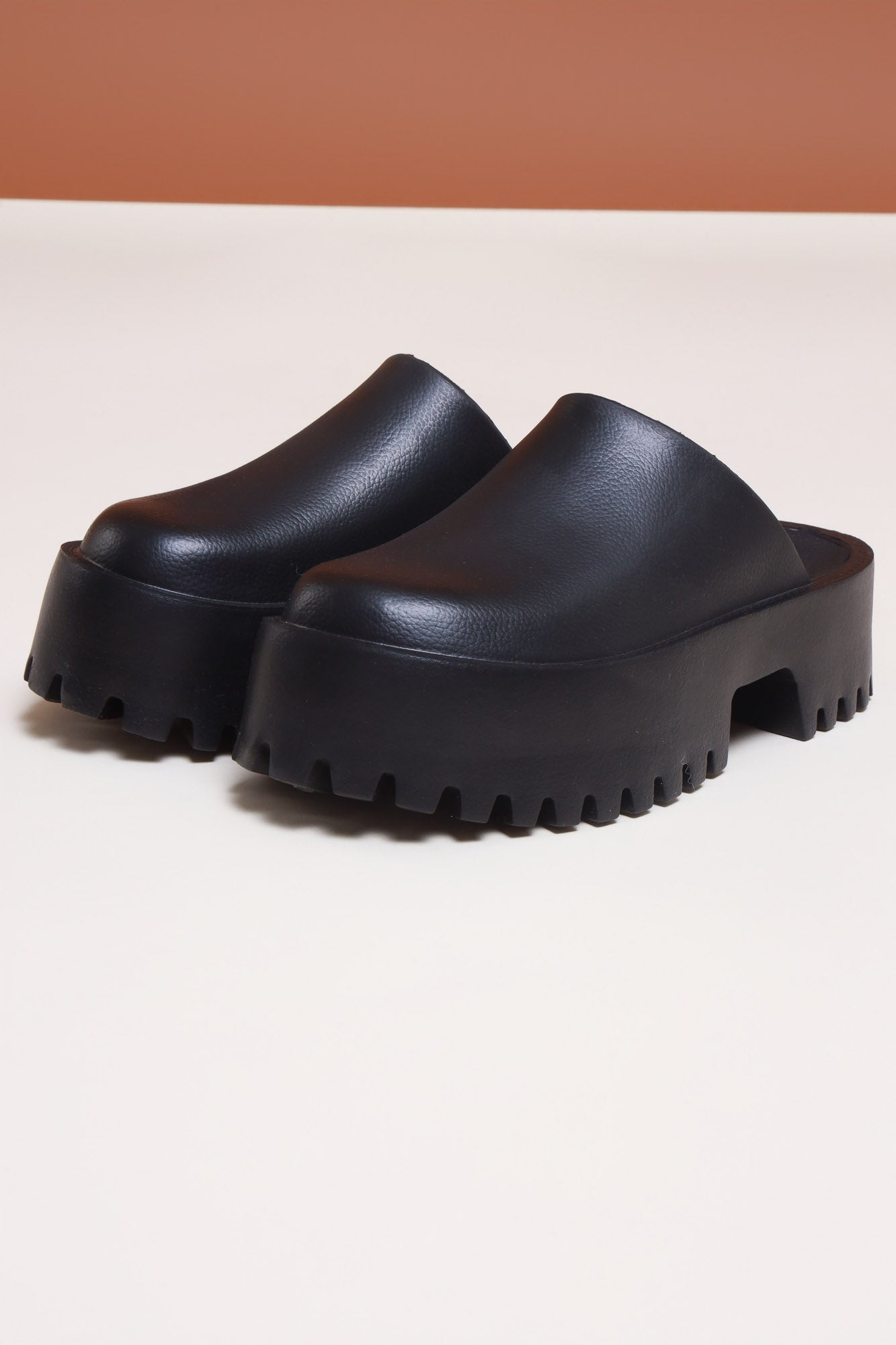 No Such Luck Platform Chunky Slides - Black - Swank A Posh