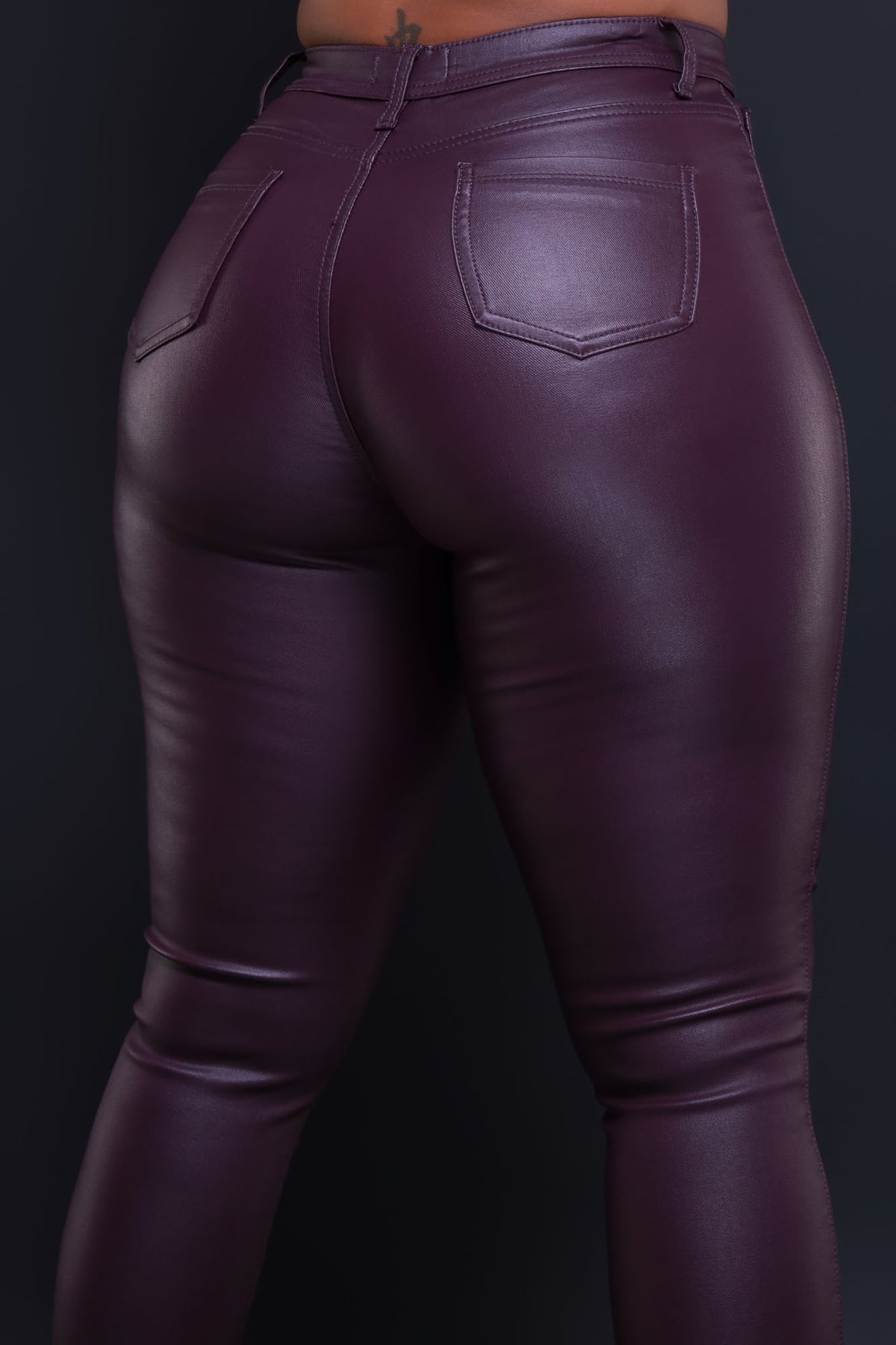 High Waisted Faux Leather Leggings In Wine –