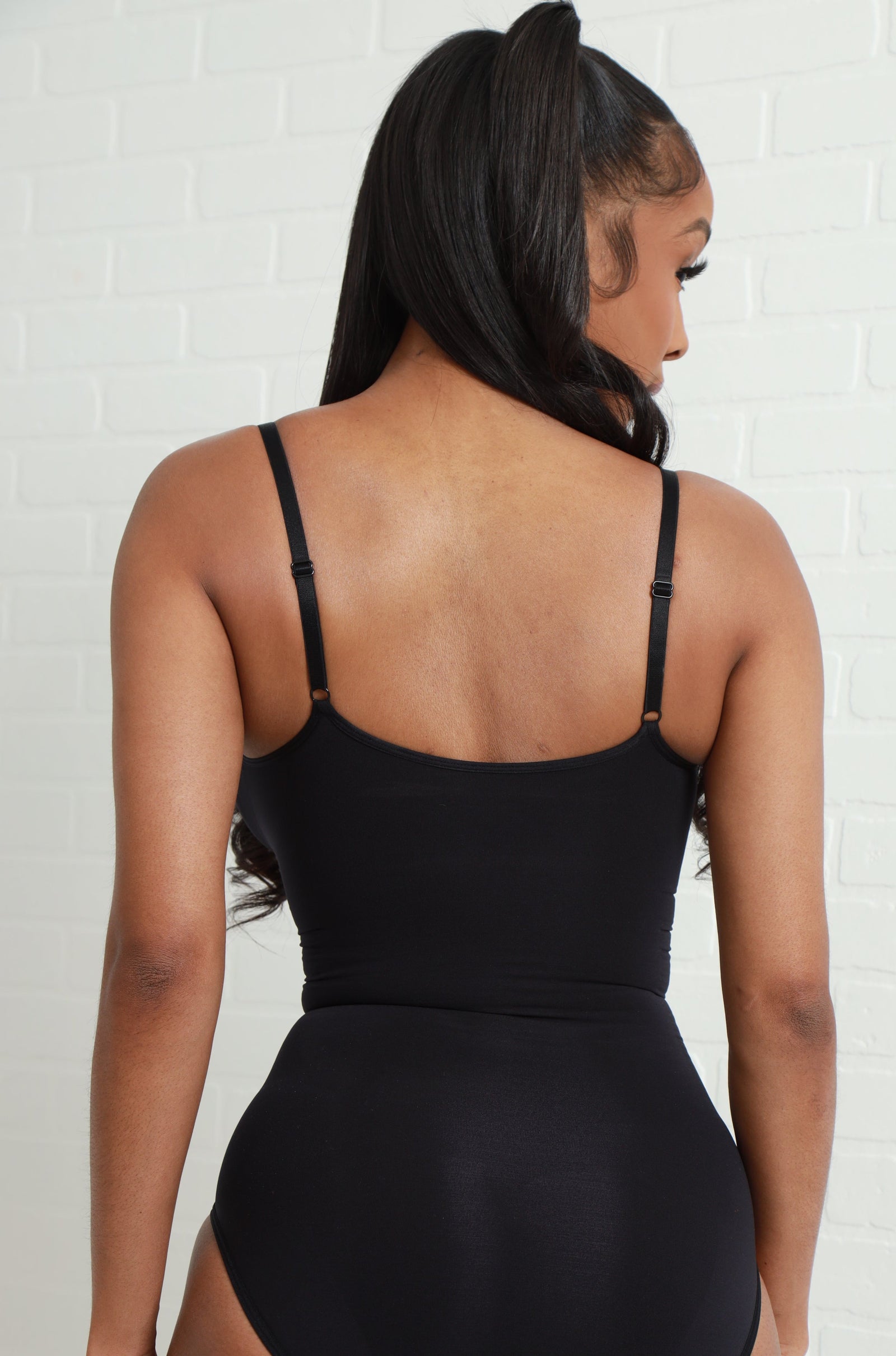 Everyday Essential Seamless Sculpting Body Shaper - Black No. 195 - Swank A Posh