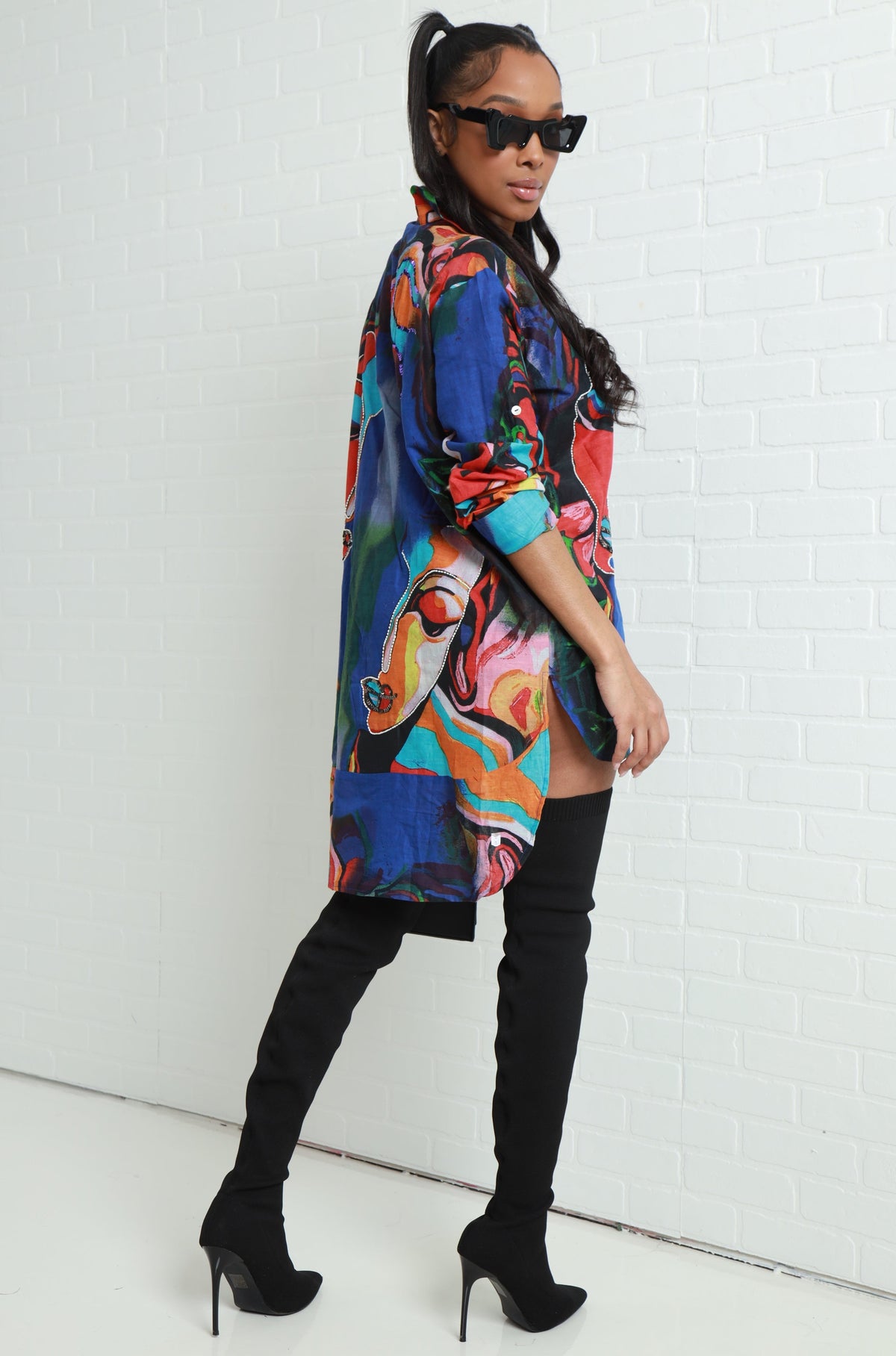 
              On Display Oversized Graphic Print Blouse - Blue Multicolor - Swank A Posh
            