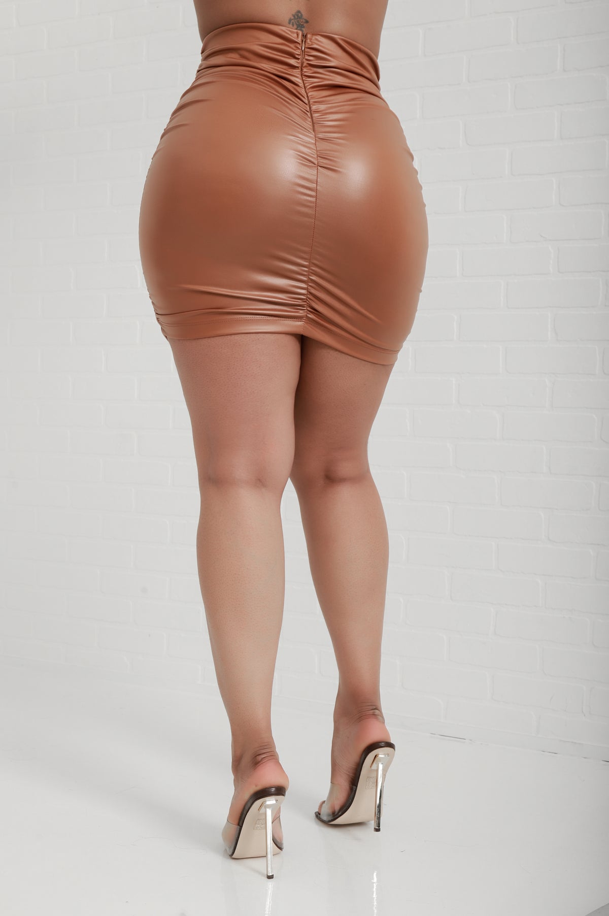 
              Roll Camera Ruched Faux Leather Mini Skirt - Caramel - Swank A Posh
            